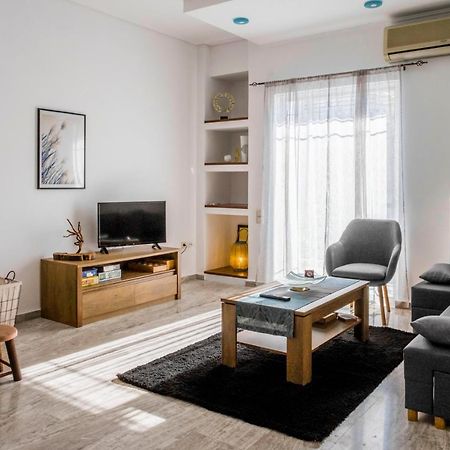 The Home Sweet Home - Family Friendly 2 Floor Apartment Kalamata Exteriör bild