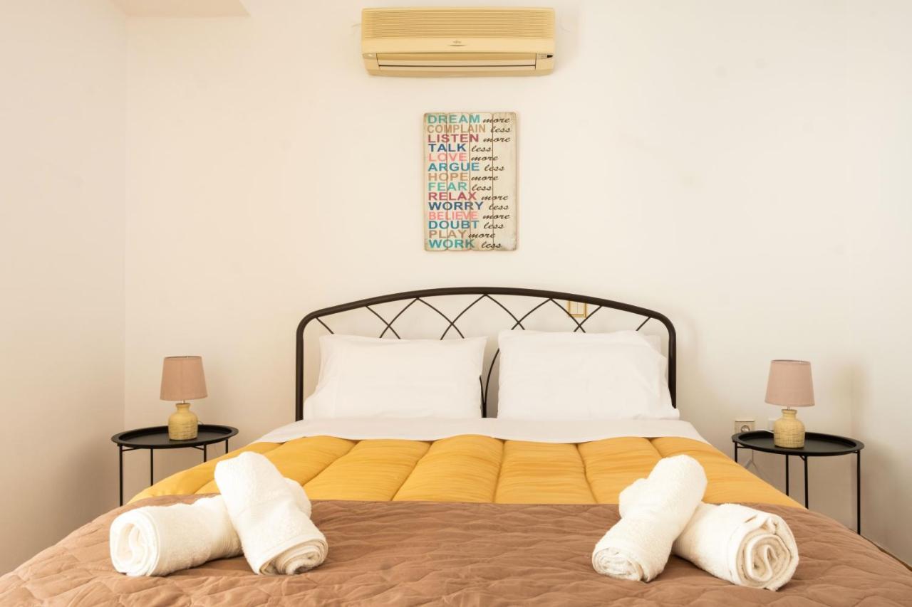 The Home Sweet Home - Family Friendly 2 Floor Apartment Kalamata Exteriör bild