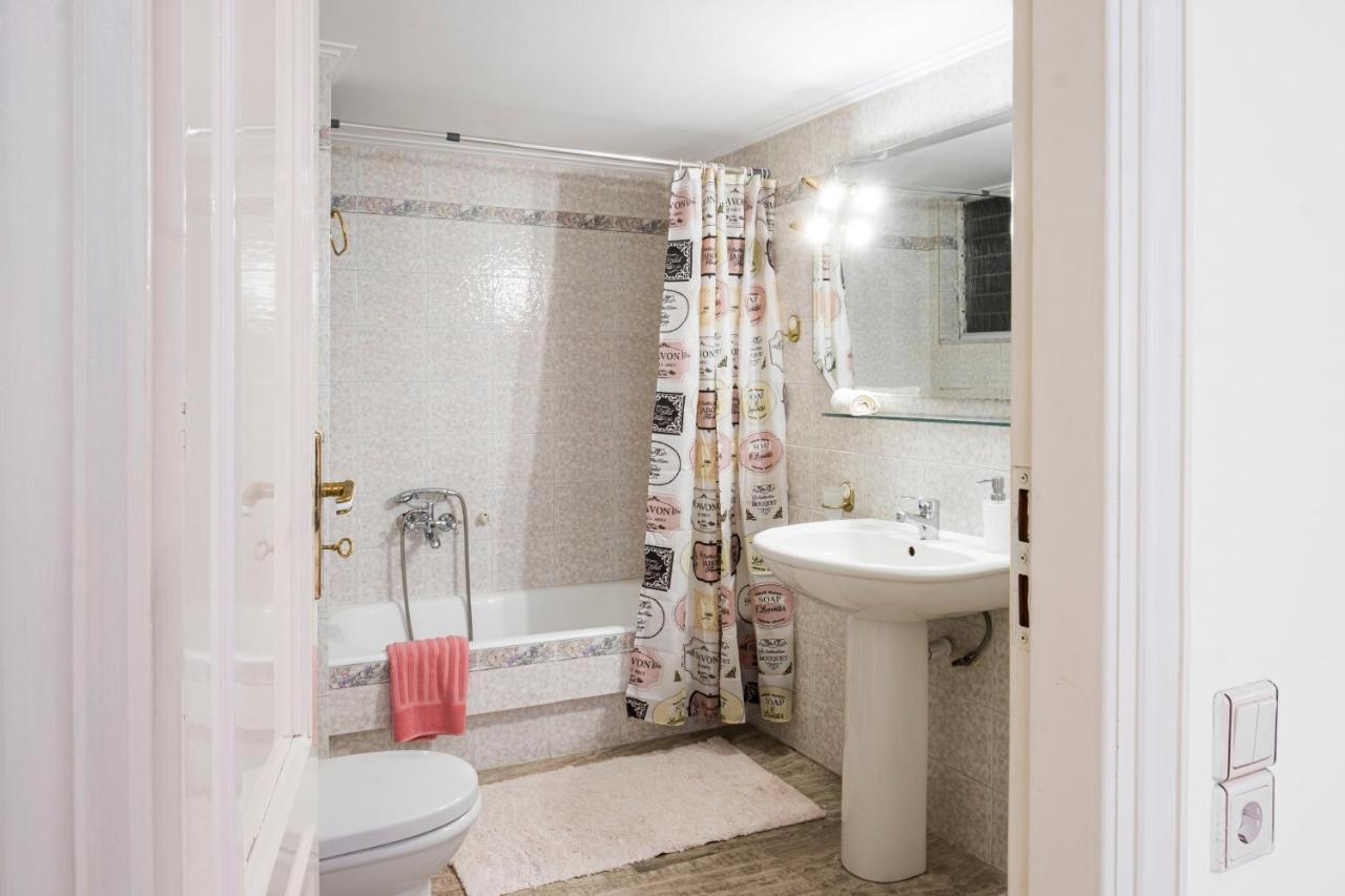 The Home Sweet Home - Family Friendly 2 Floor Apartment Kalamata Exteriör bild