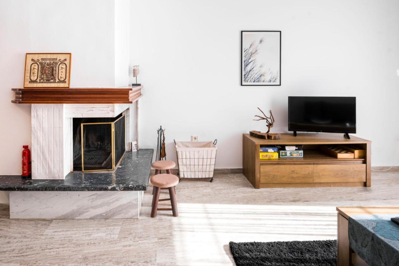 The Home Sweet Home - Family Friendly 2 Floor Apartment Kalamata Exteriör bild