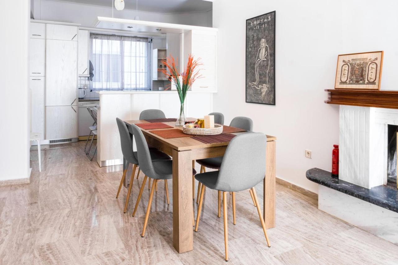 The Home Sweet Home - Family Friendly 2 Floor Apartment Kalamata Exteriör bild